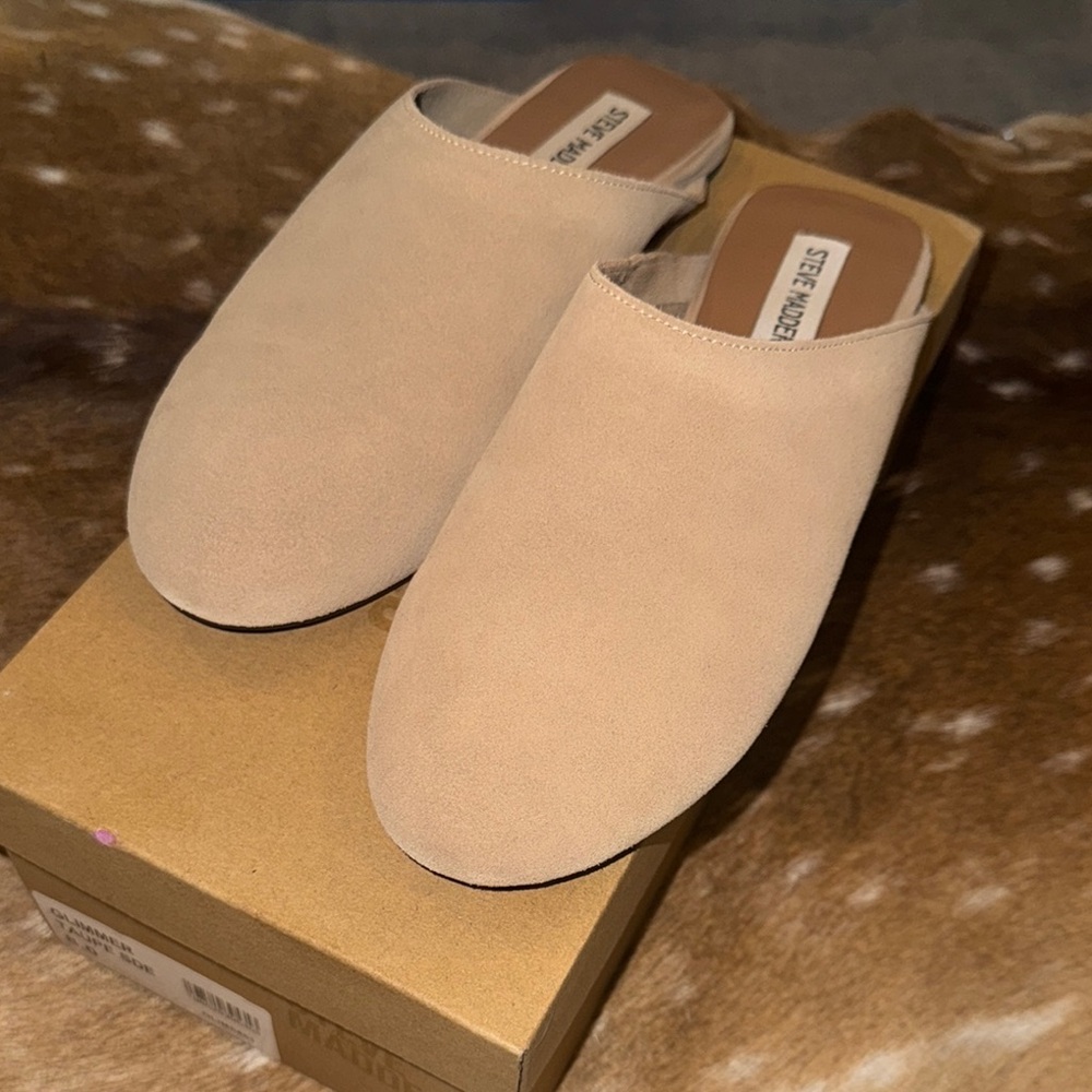 Steve Madden Taupe Suede Mules size 8